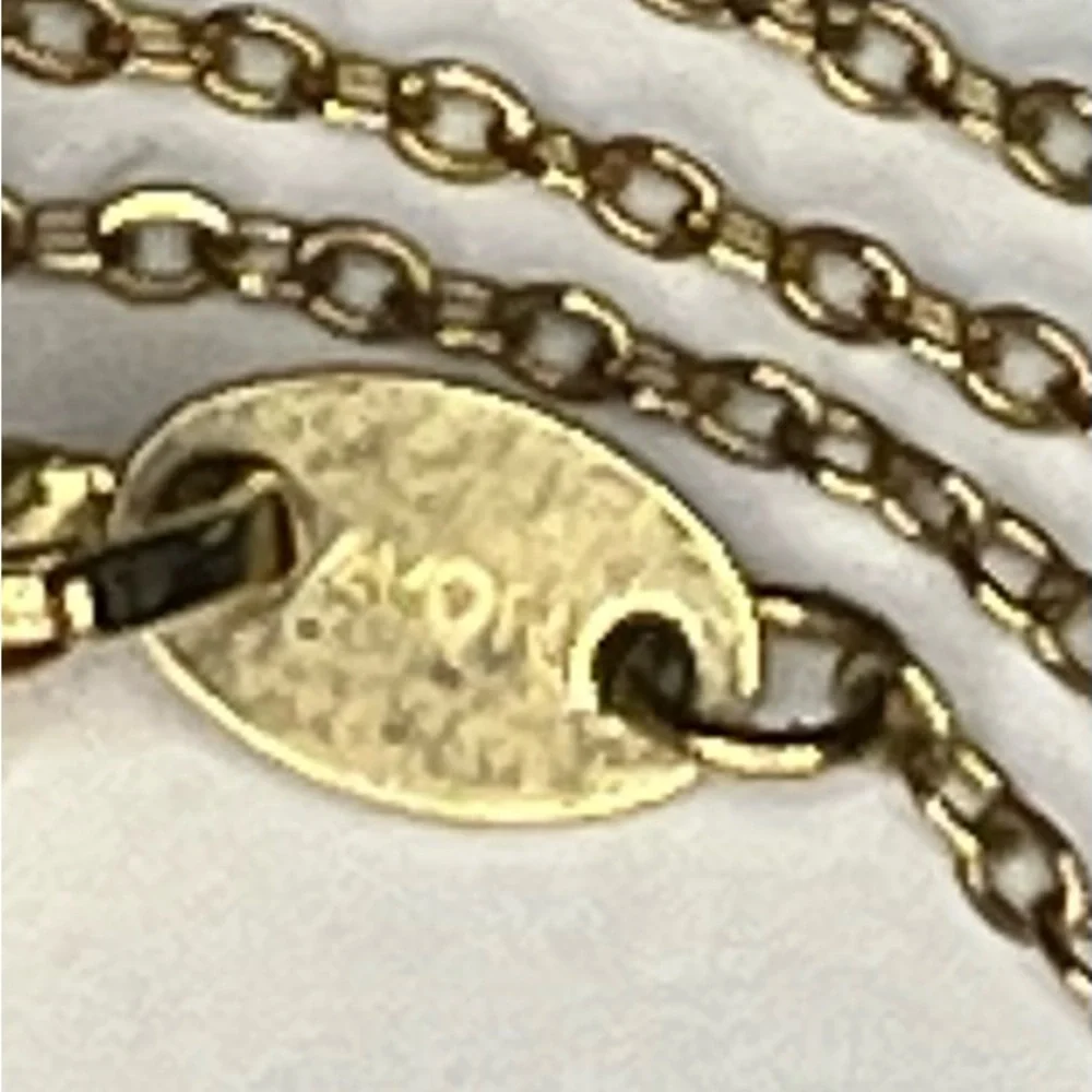 Avon vintage pendant